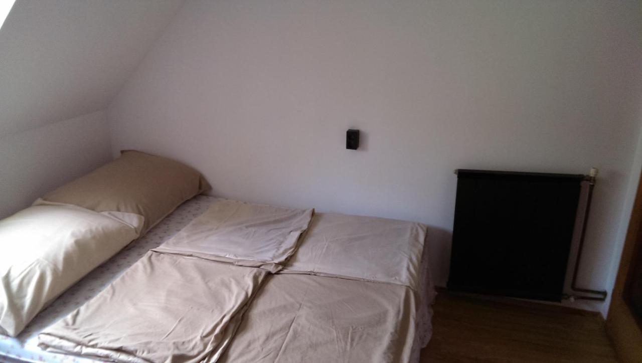 ホテル Polski Dom Wczasowy Nad Balatonem シオーフォク エクステリア 写真
